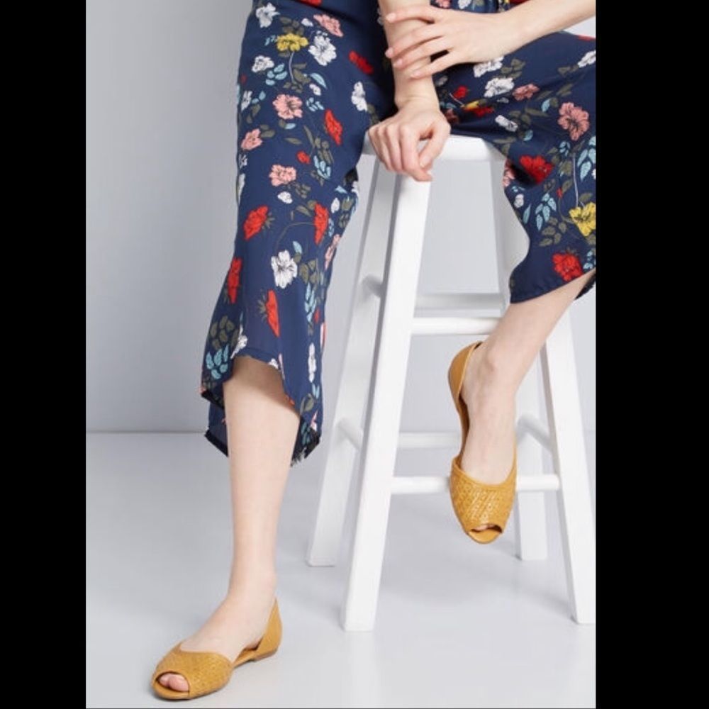 ModCloth Decidedly Delightful Mustard Flats - Picture 2 of 4